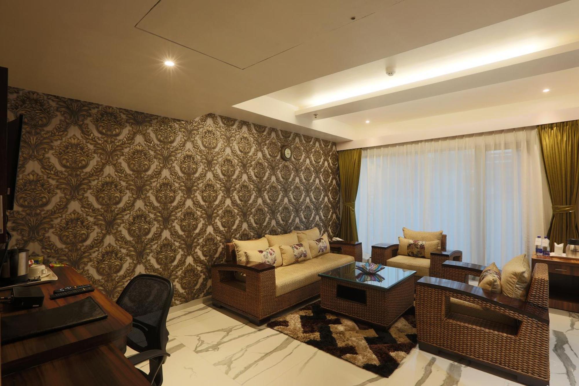 Hotel Prithvi Palace Aerocity Delhi Airport Neu-Delhi Exterior foto